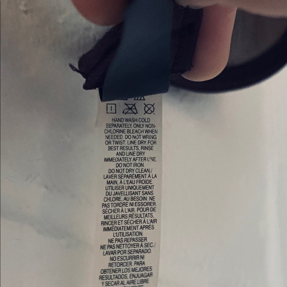 Victoria’s Secret bikini top - Picture 5 of 5